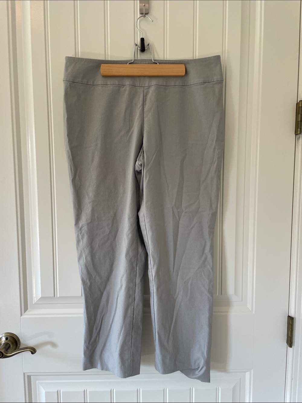 NIC+ZOE Petite Light Gray Stretch Chinos